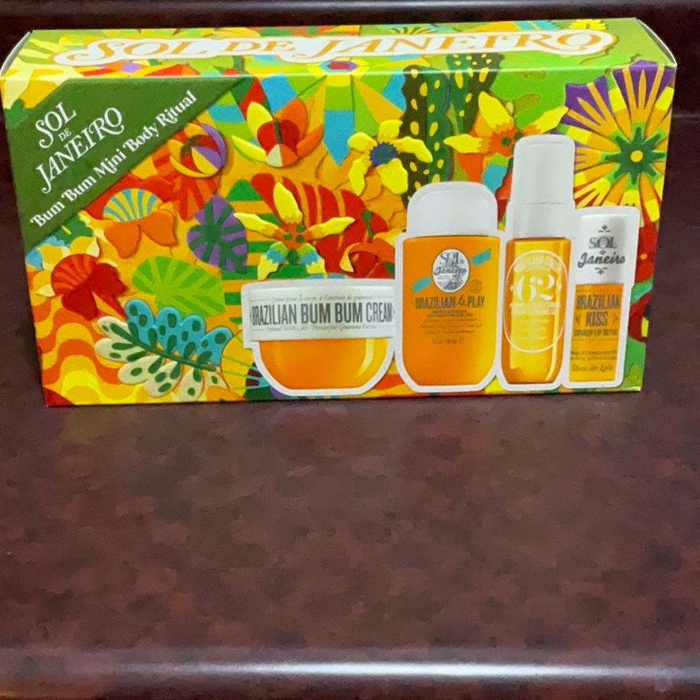 SOLD Sol De Janeiro Bum Bum Mini Body Ritual SOLD